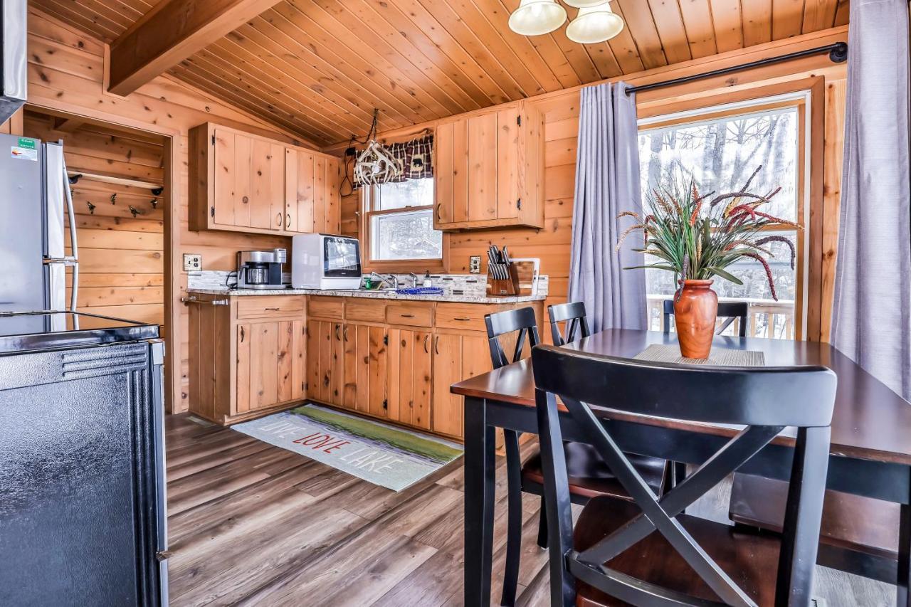 Behnkes Bungalow Manitowish Waters エクステリア 写真