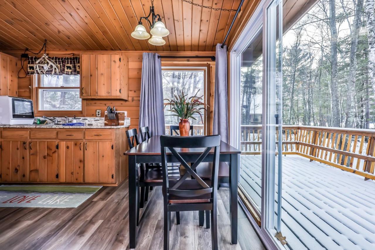 Behnkes Bungalow Manitowish Waters エクステリア 写真