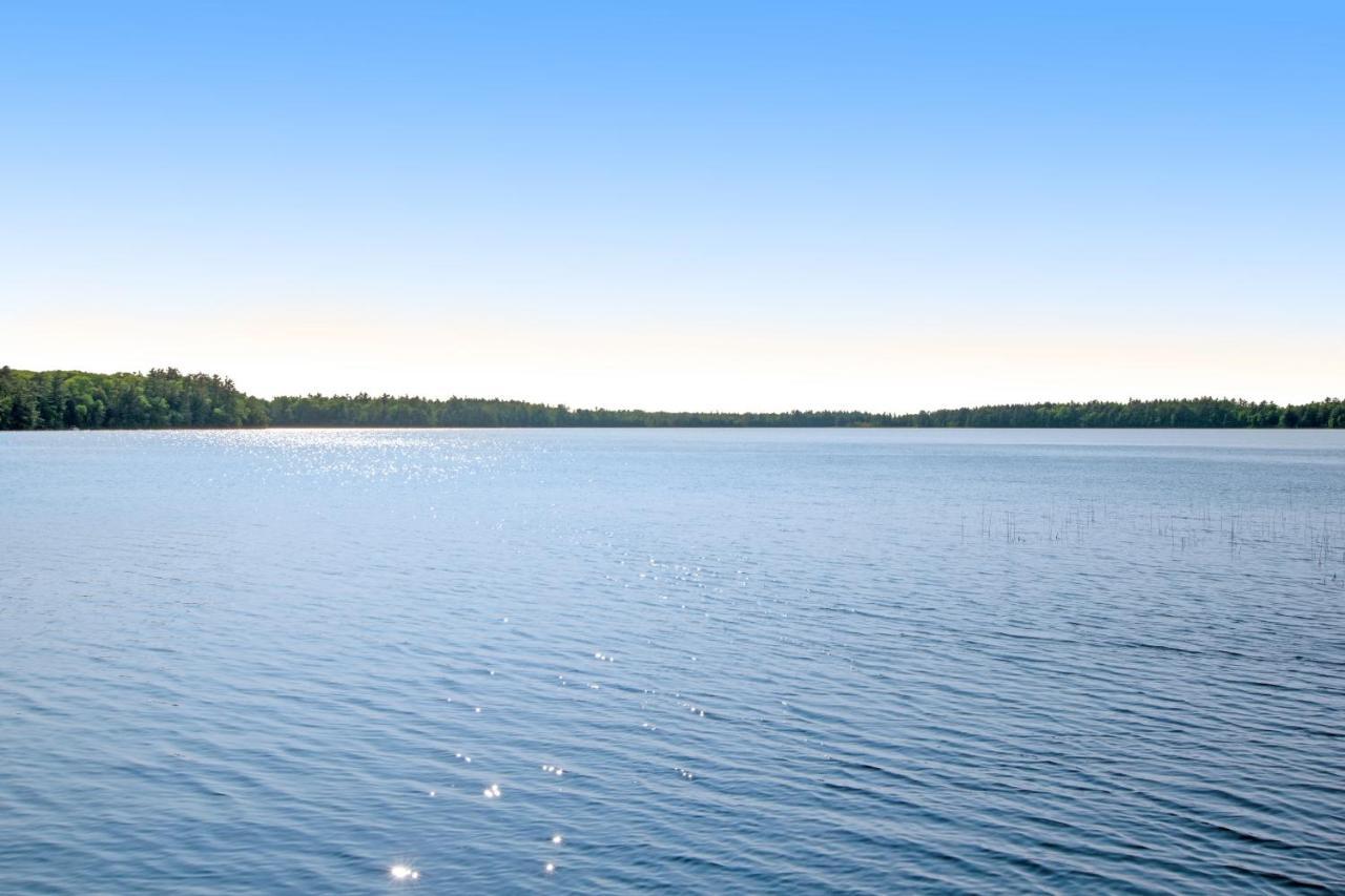 Behnkes Bungalow Manitowish Waters エクステリア 写真